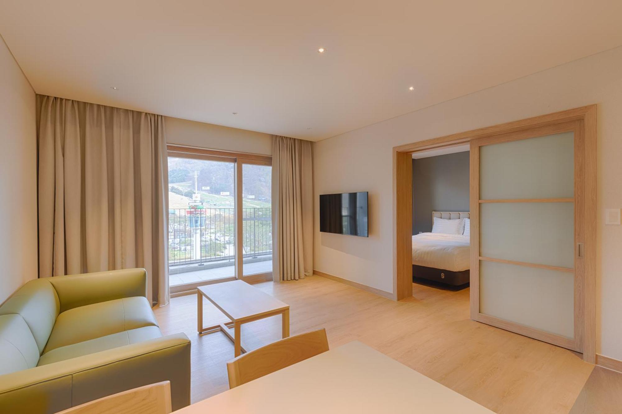 Sono Calm Vivaldipark Hotel Hongcheon Luaran gambar